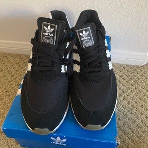 Men’s Adidas Casual Shoe I-5923